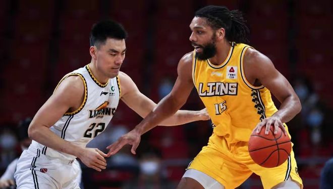 德天空：克洛泽即将与纽伦堡续约，新合同至少到2028年