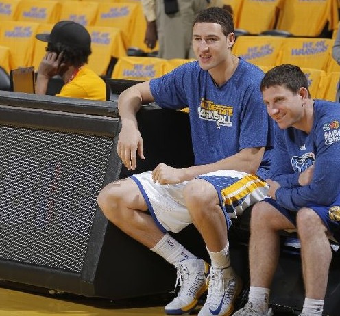 神“葳”初现 ｜林葳NCAA首秀得分上双