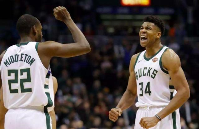 《王者》夏日版本“墨染江湖”公开！蒙犽皮肤演示