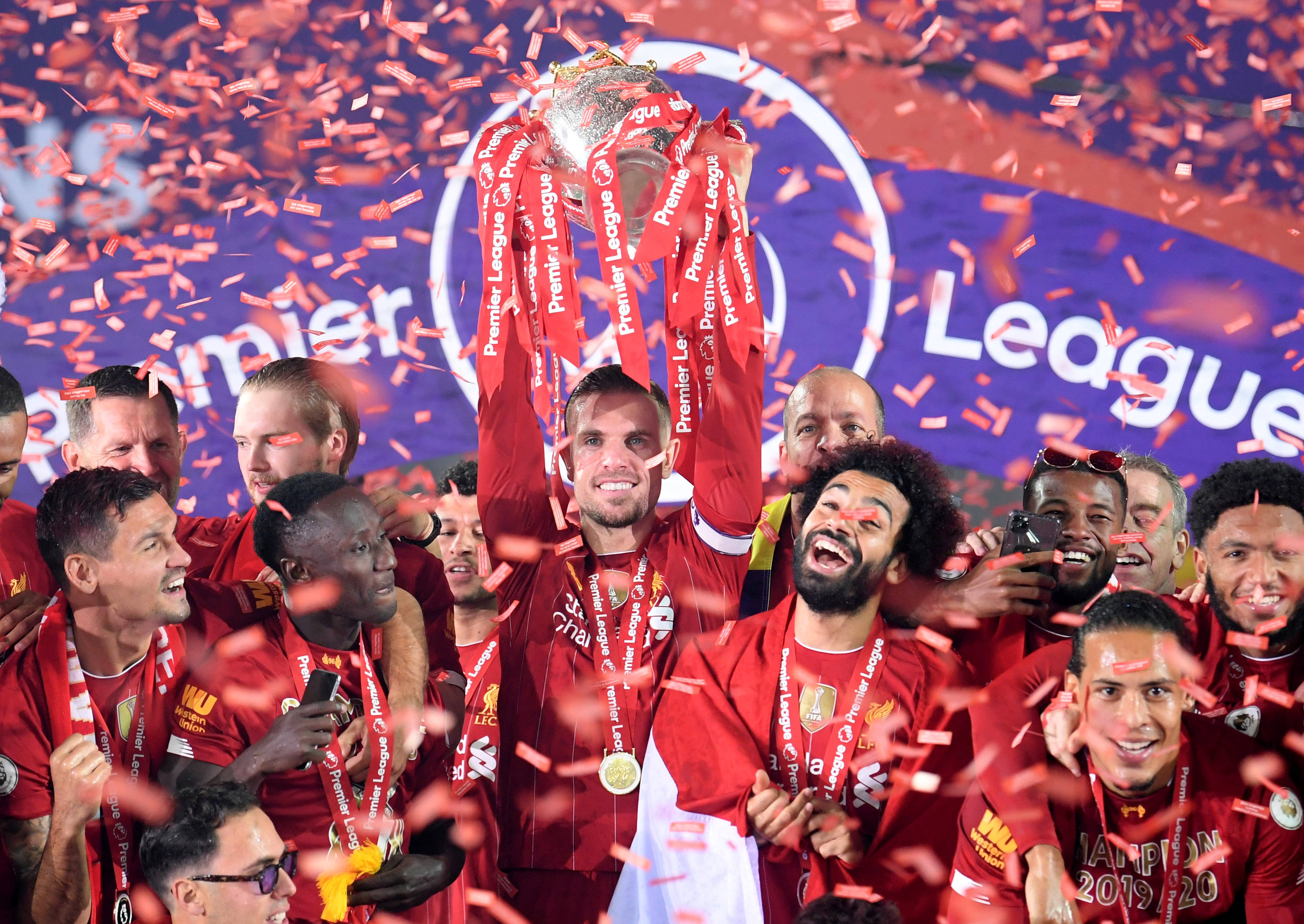 半场战报：国米0-0米兰，劳塔罗、阿切尔比中柱