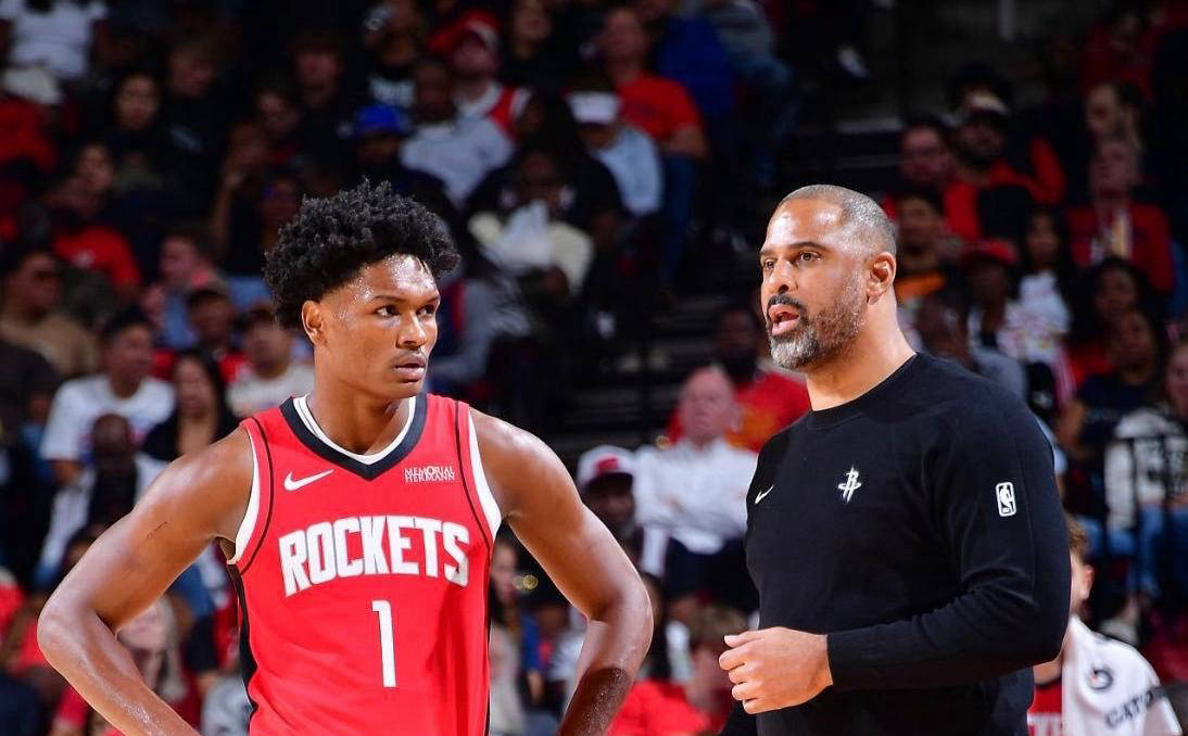 帕福斯体育总监：大卫·路易斯非常职业且伤病少，他很快同意加盟