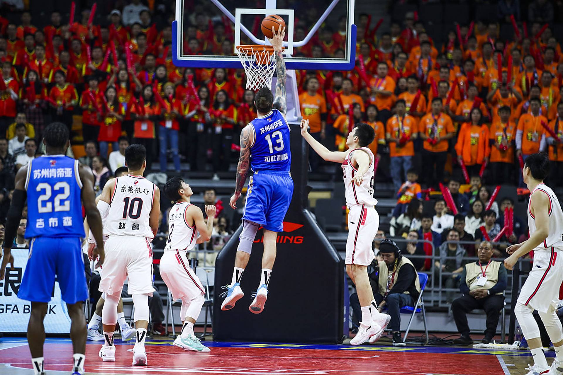 澳大利亚U23主帅：下半场只有一支球队在进攻