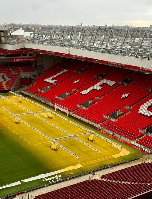 体操世青赛向伊娜平衡木折桂！中国4金3铜力压日美！位列奖牌榜第一