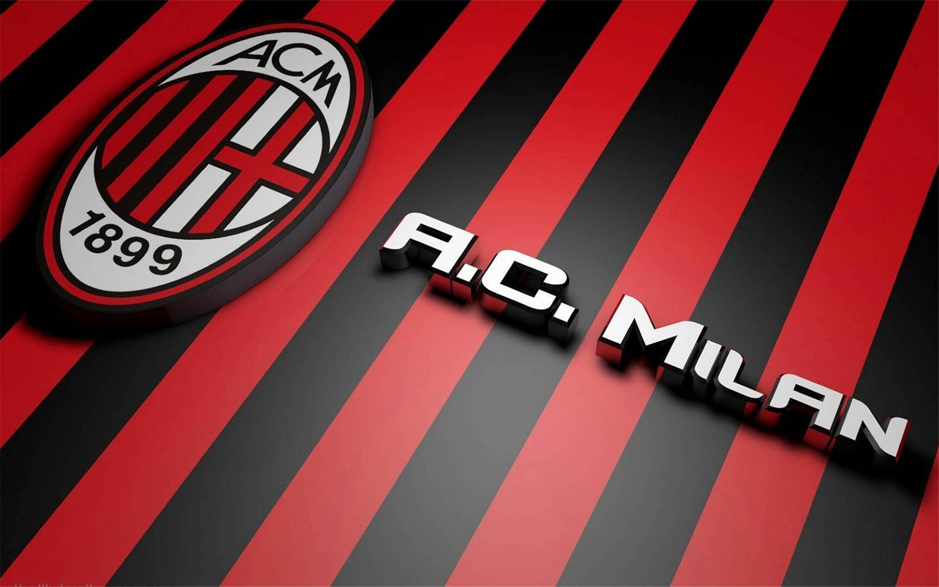 伊恩-赖特喷女足欧冠场地：让姑娘们在这样的球